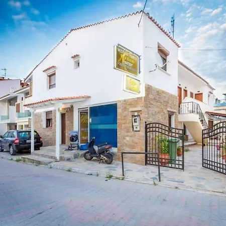Foni Apartment *
